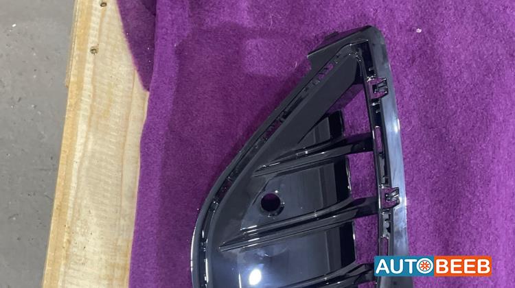 غطاء كشاف امامي فلوكس فاجن ID4 بيانو بلاك 2022 2023 2024