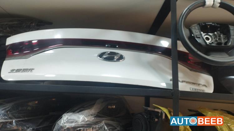 Body  Trunk Hyundai Lafesta