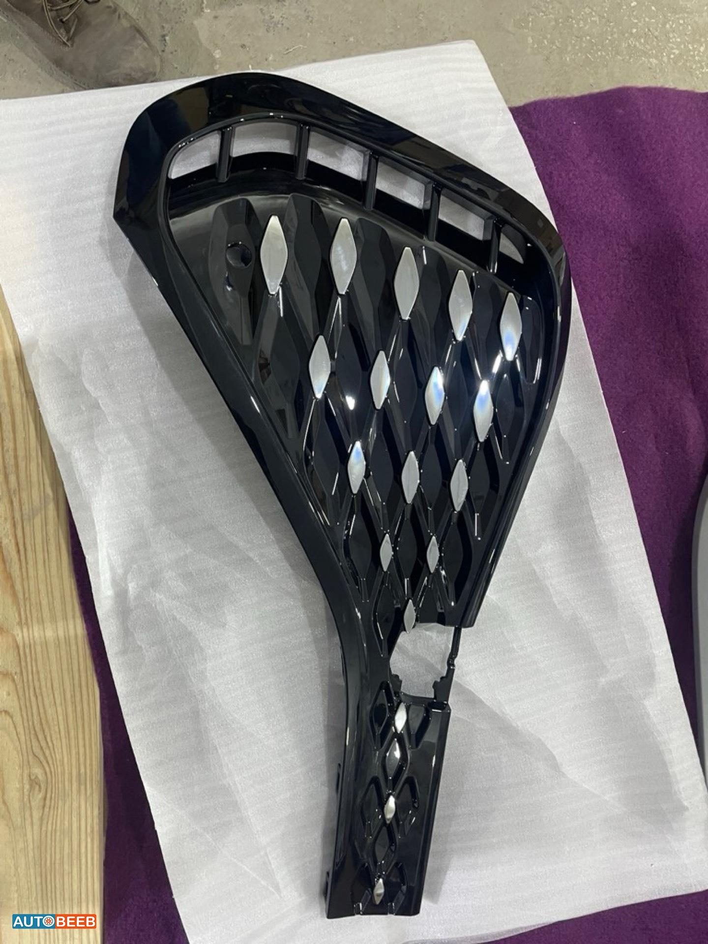 غطاء كشاف فلوكس فاجن ID6 كروز 2022 2023 2024