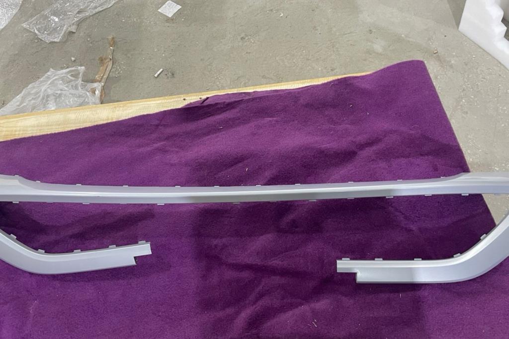 Body  Spoiler  Volkswagen ID.6