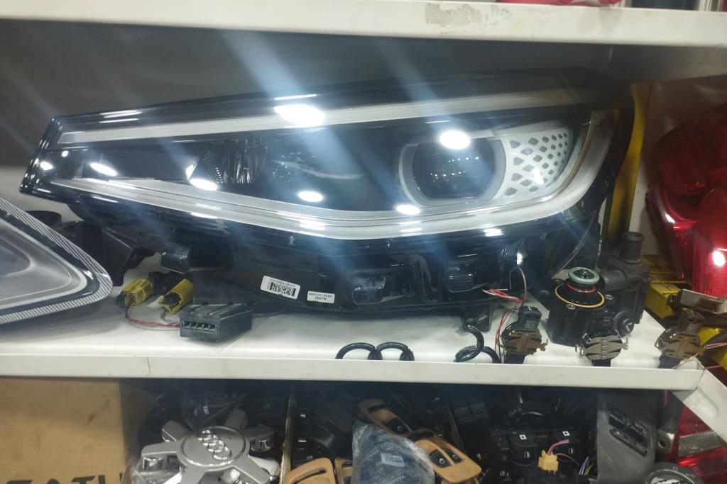 Lights Front light Volkswagen ID.4