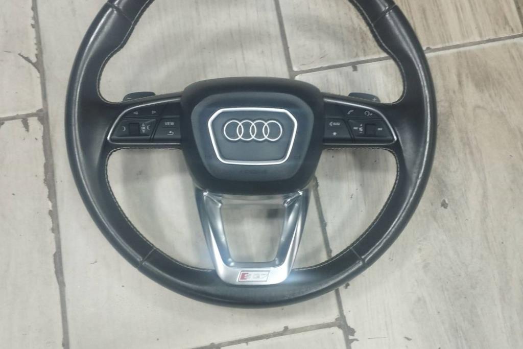 Cabin  Steering Wheel Audi Q7