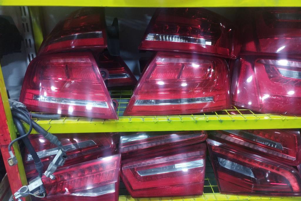 Lights Rear light Audi A8