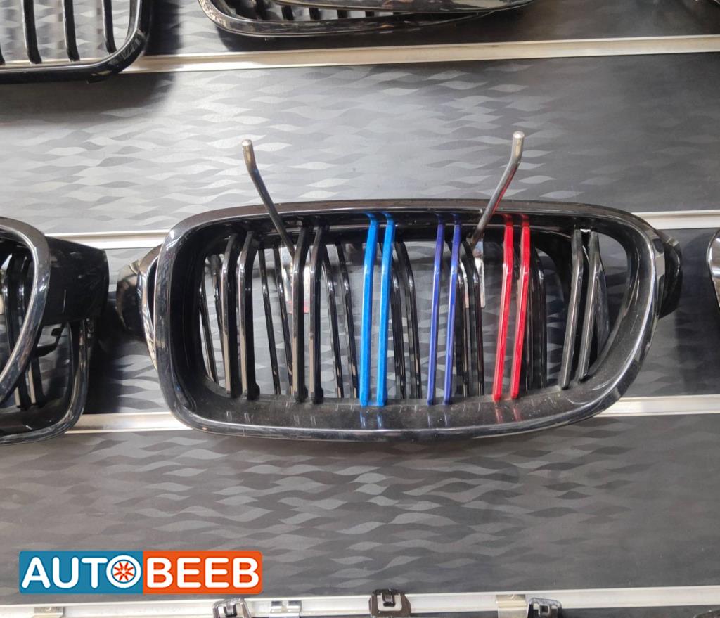 Body  Grilles BMW 320