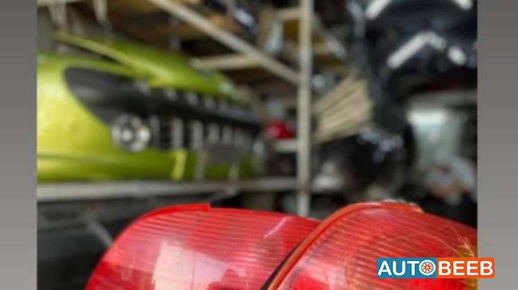 ضوء خلفي يمين شمال بيجو 206 2000 2001 2002 2003 2004 2005 2006 2007