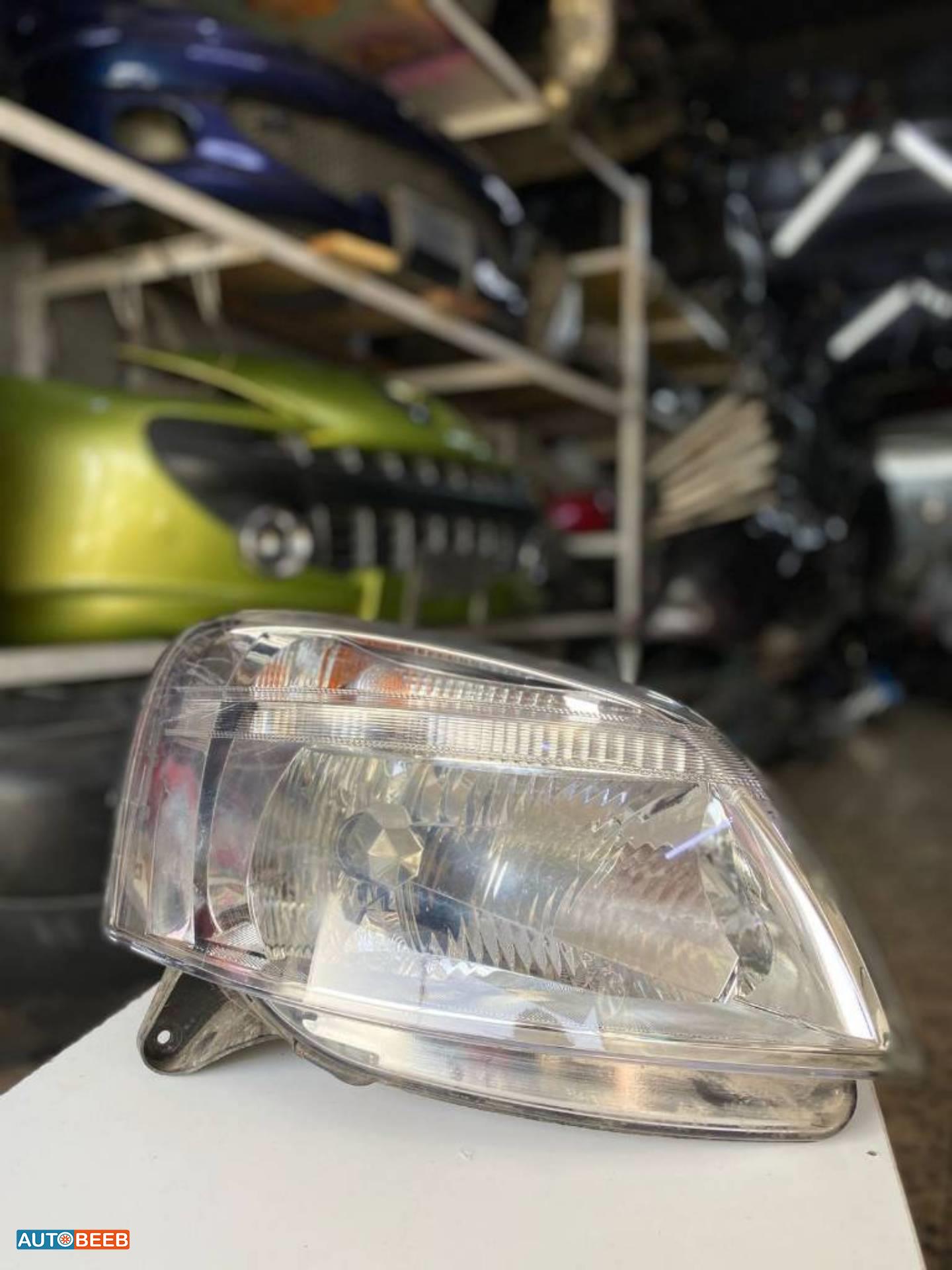 ضوء امامي يمين بيجو بارتنر 2003 2004 2005 2006 2007 2008 2009 2010