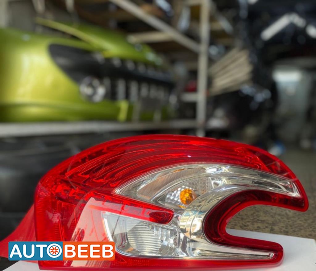 Lights Rear light Peugeot 208