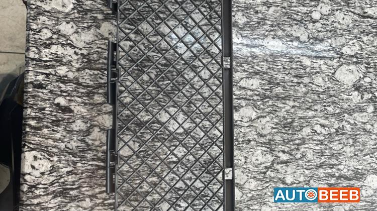 Body  Grilles BMW 520