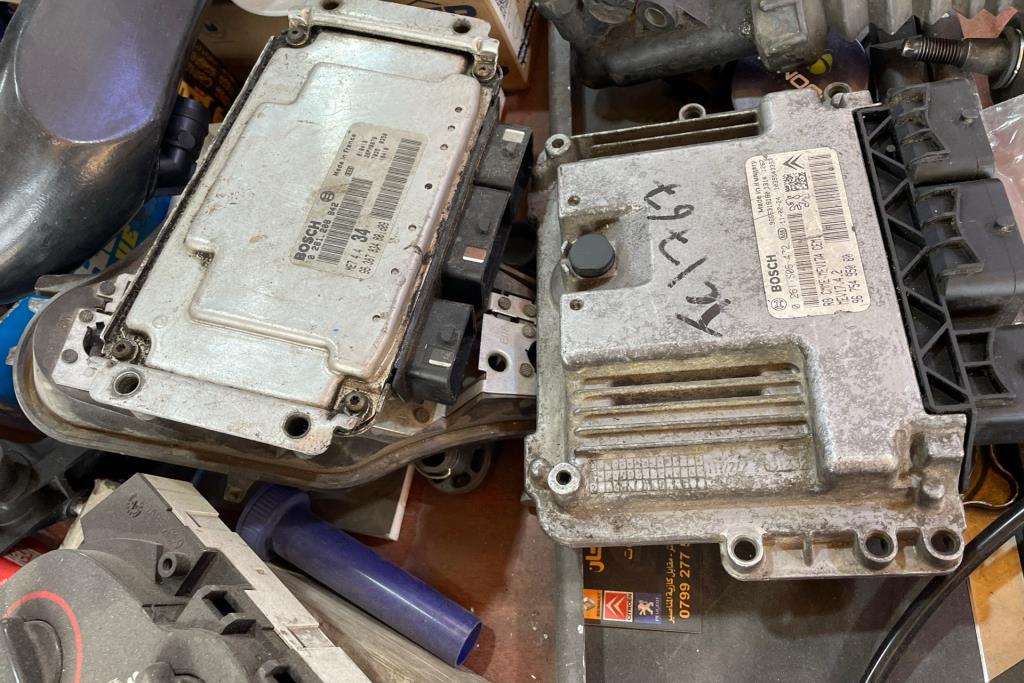 كمبيوتر ماتور بيجو 207 2008 2009 2010 2011