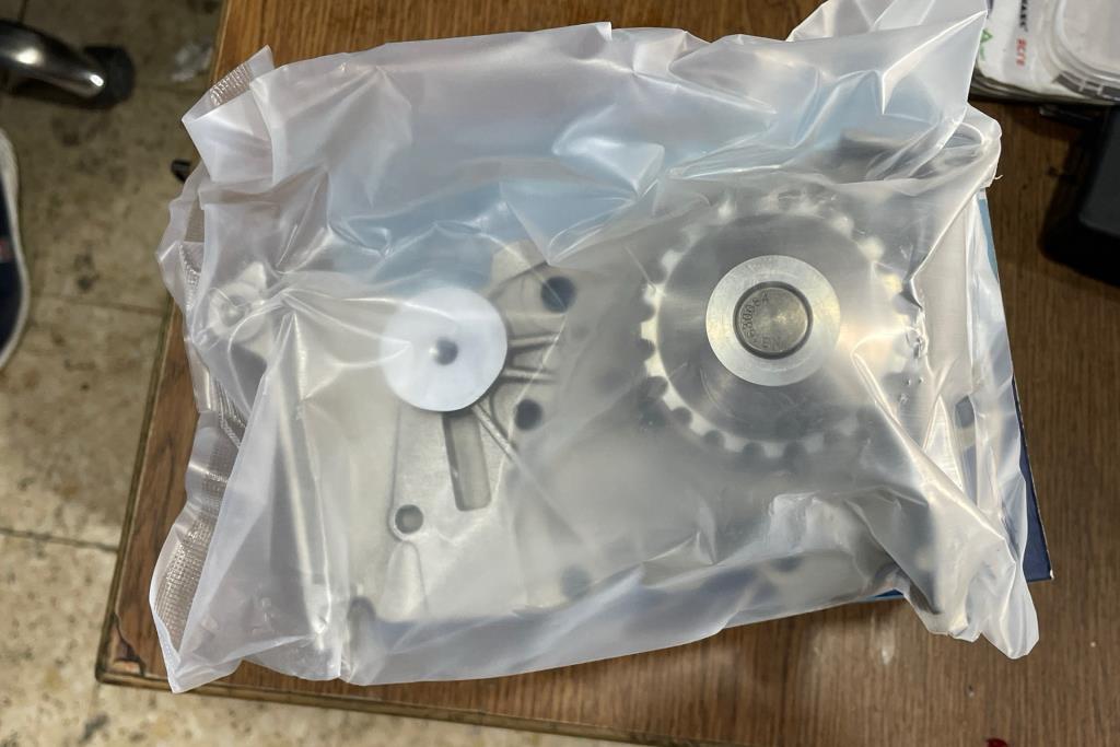 طرمبة ماء رينو دوكر 2012 2013 2014