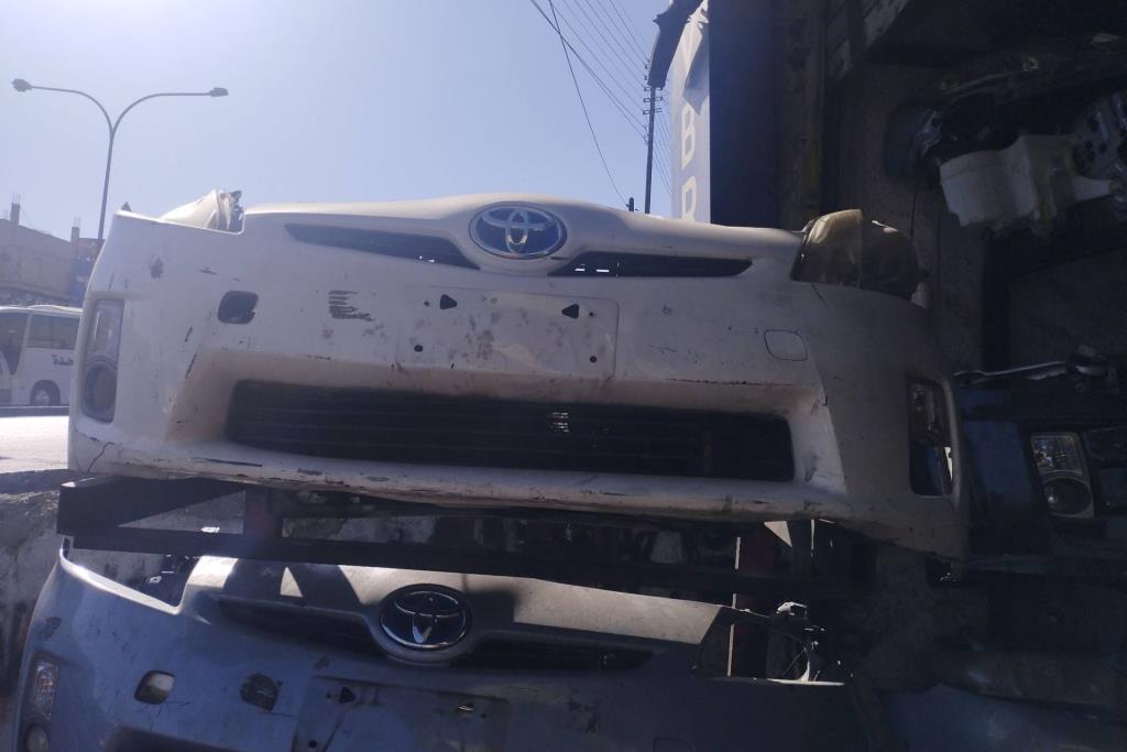 Body  Bumper Toyota Prius