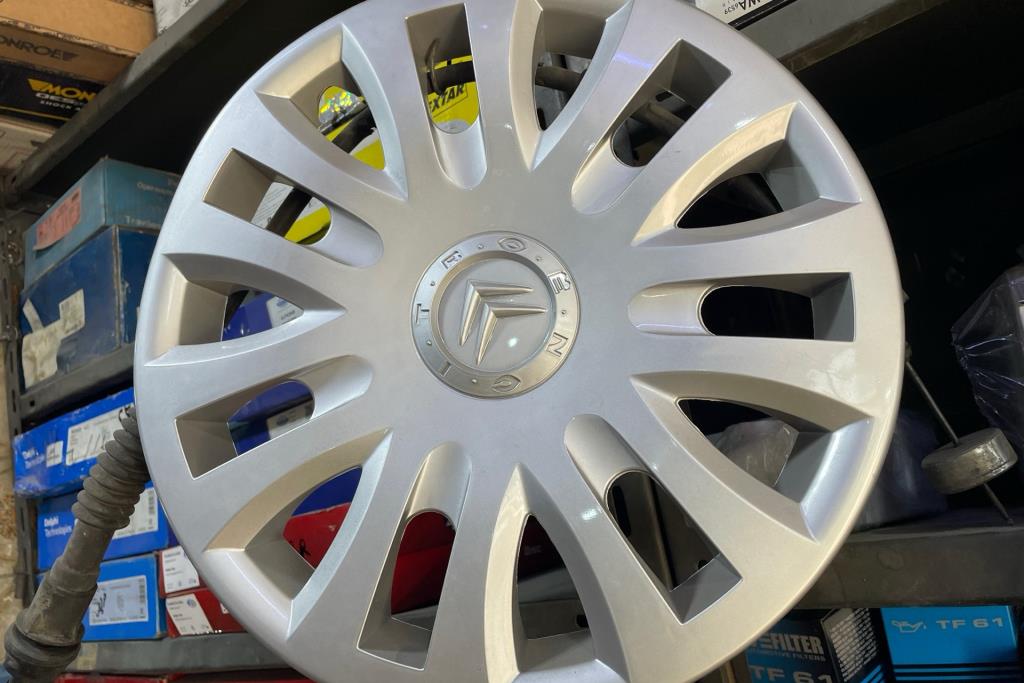 Wheel and Rims Wheel Covers  Citroen XM