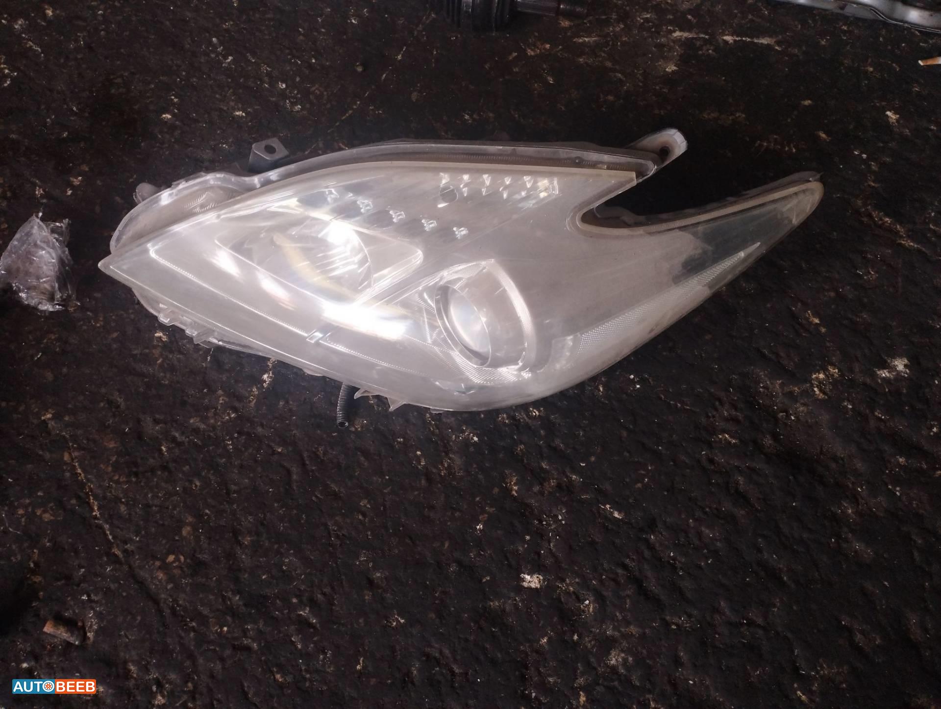 Lights Front light Toyota Prius