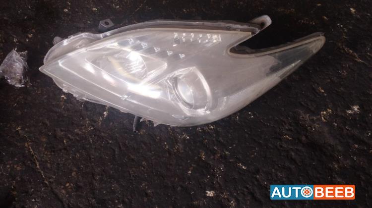 Lights Front light Toyota Prius
