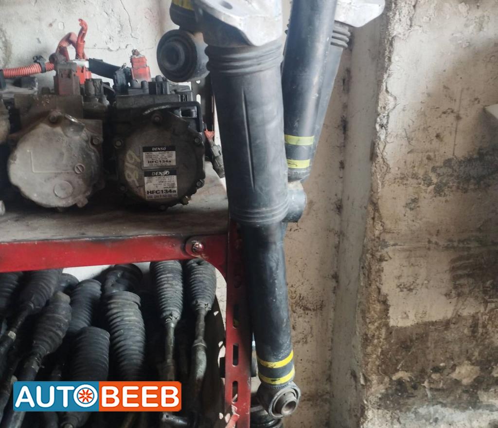  Shock Absorber Toyota Prius