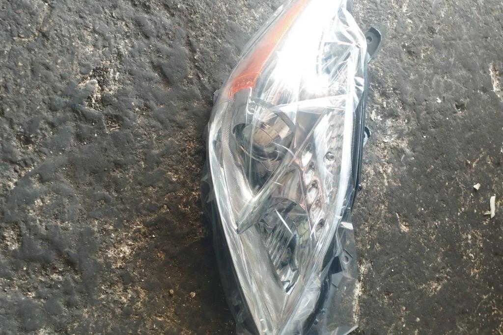 Lights Front light Toyota Prius