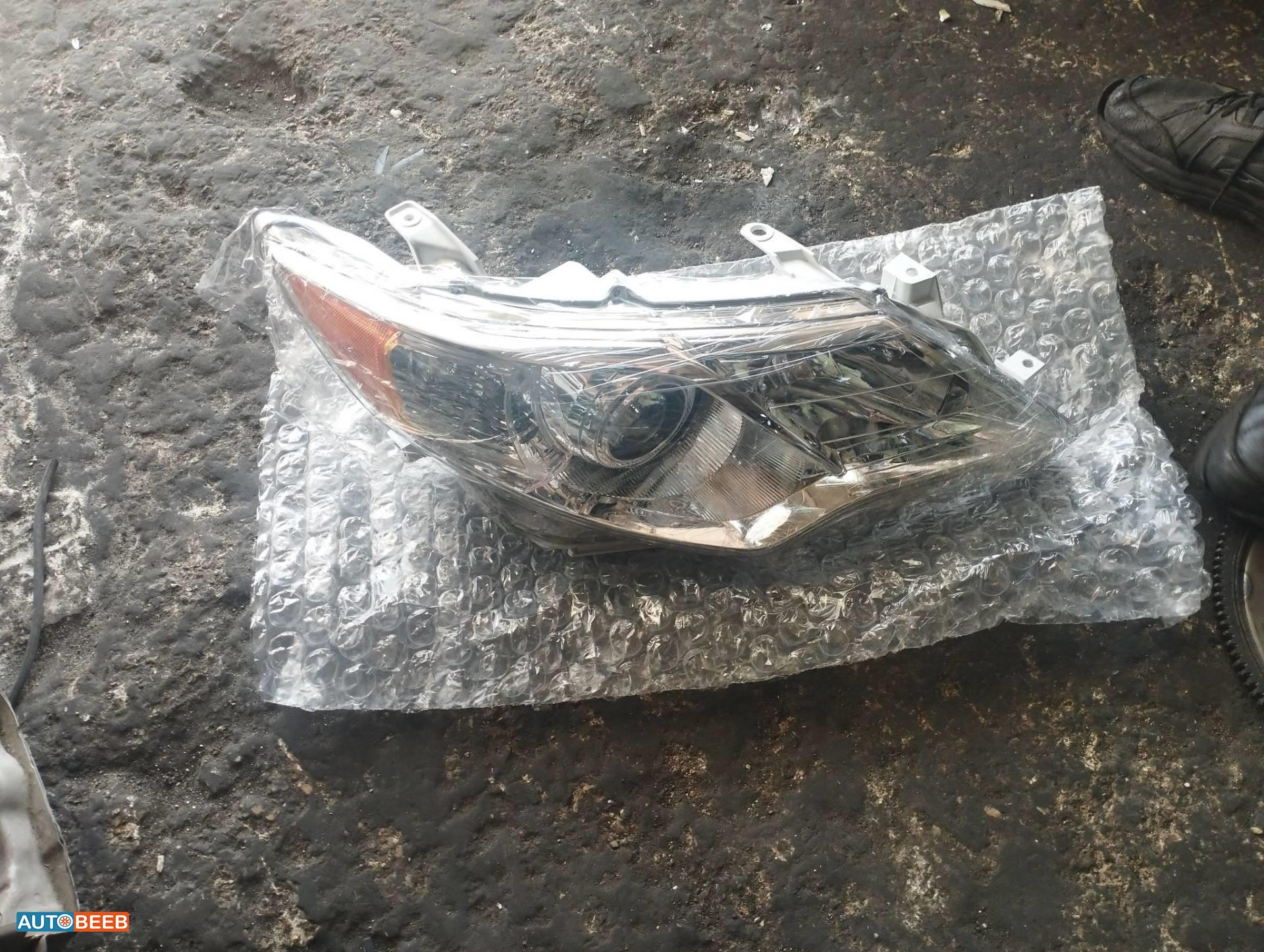 Lights Front light Toyota Camry