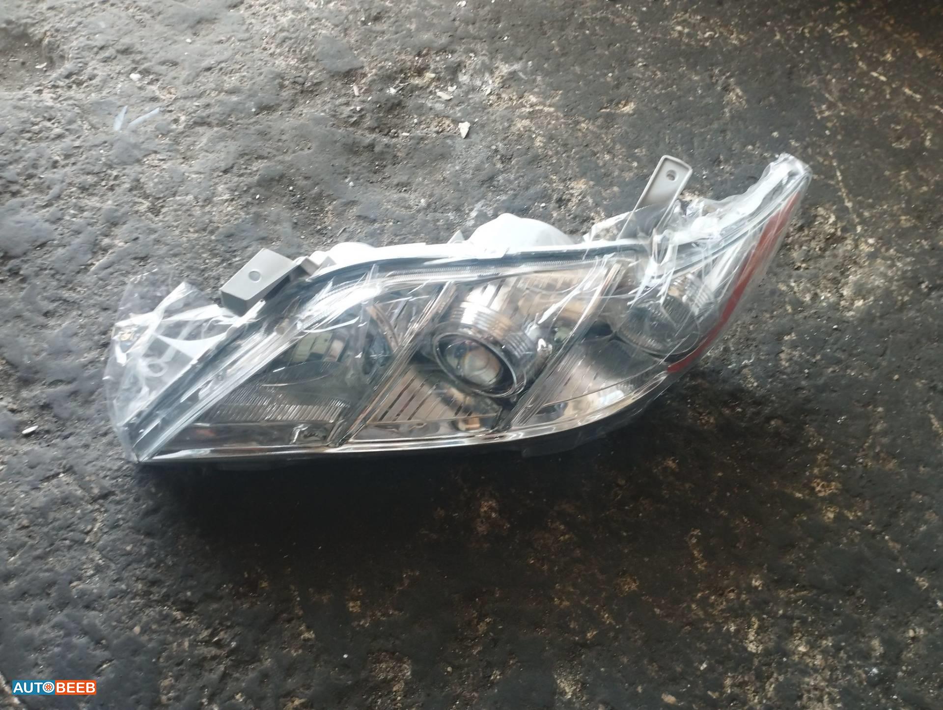 Lights Front light Toyota Camry