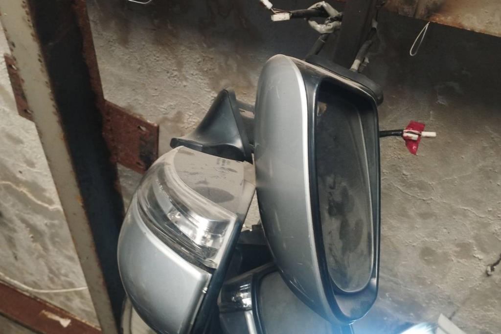 Body  Wing Mirror Toyota Prius