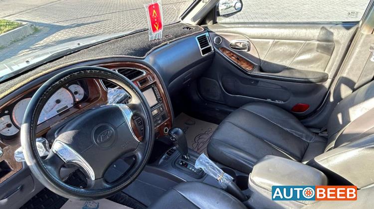 Hyundai Avante 2001
