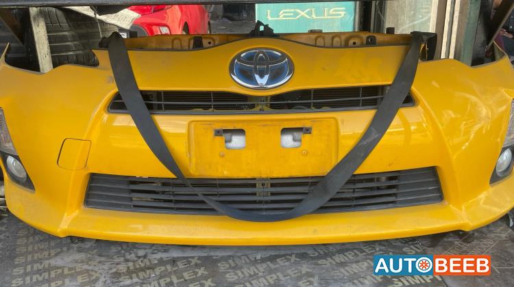 Body  Bumper Toyota Prius C