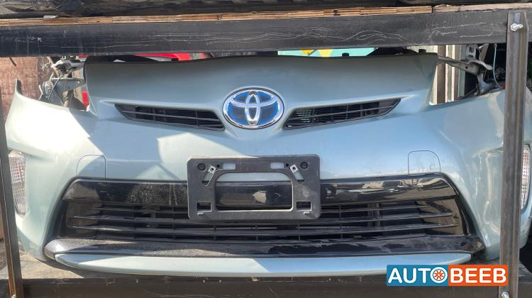 Body  Bumper Toyota Prius