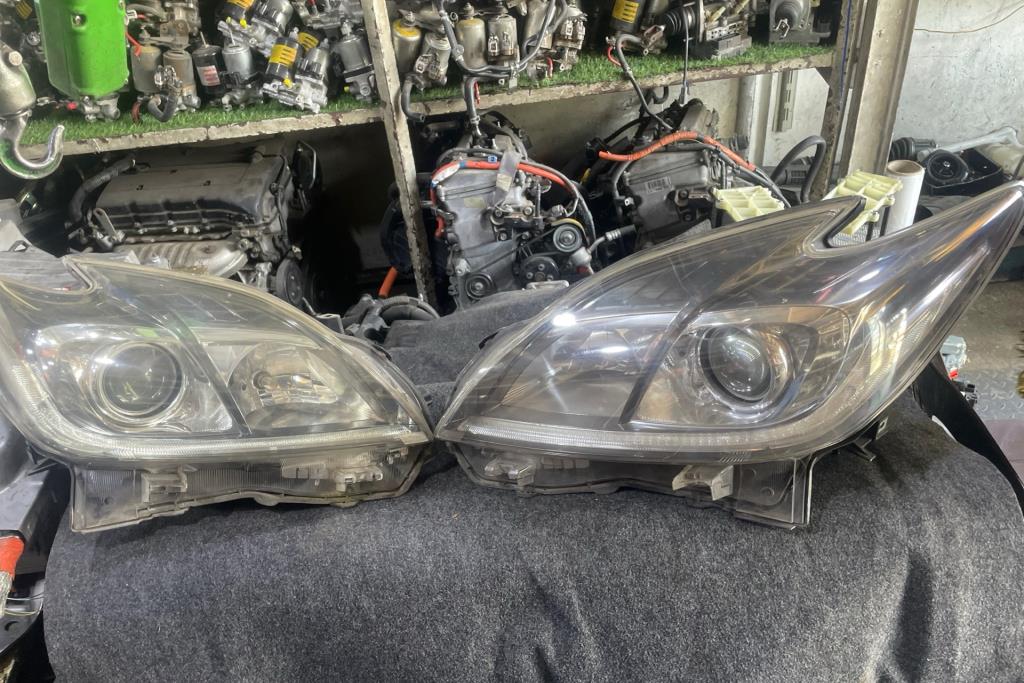 Lights Front light Toyota Prius