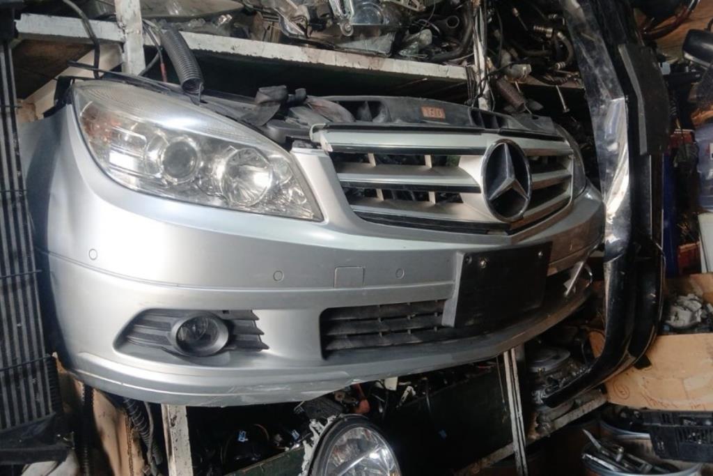Body  Bumper Mercedes Benz C200