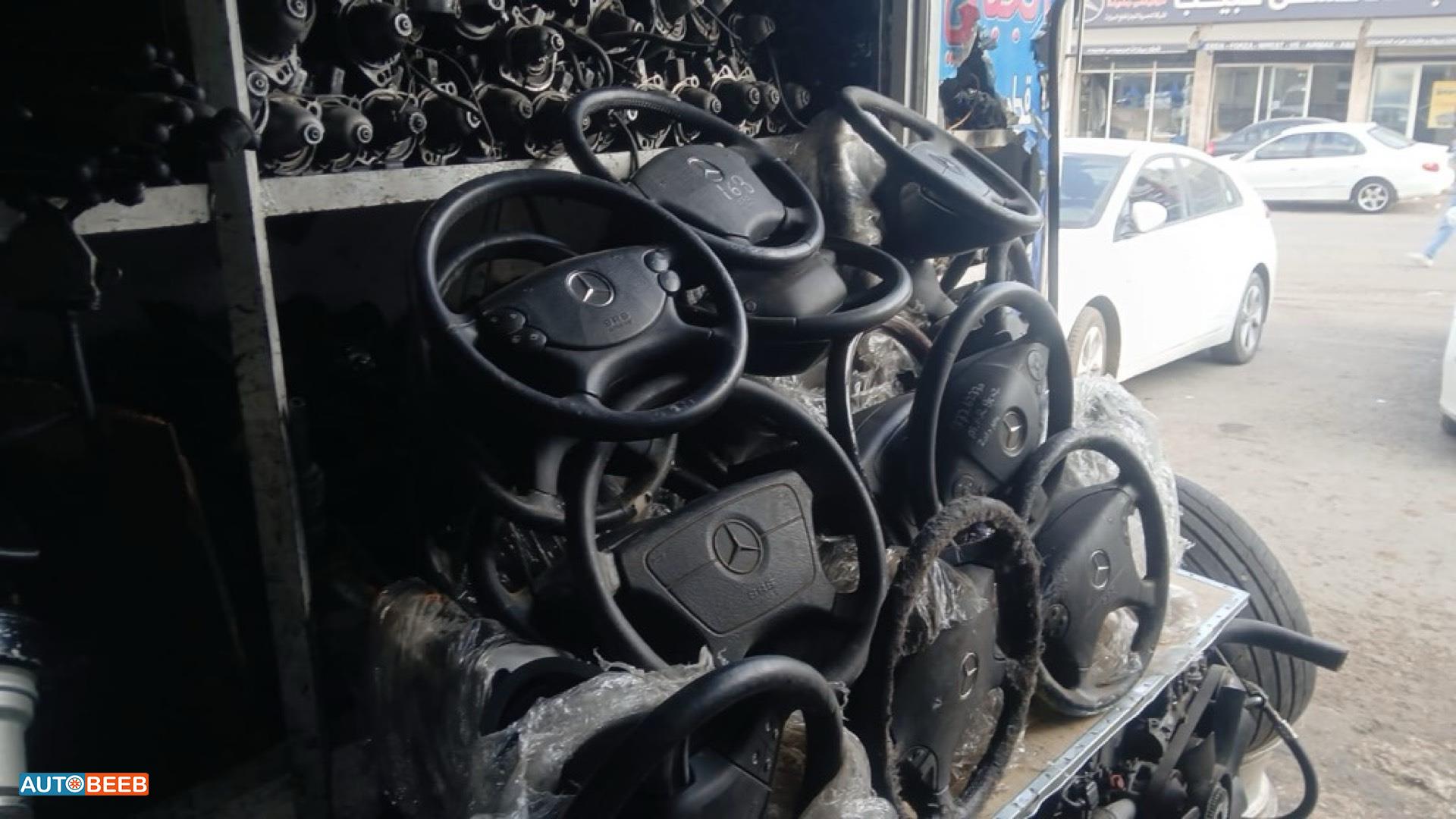 Cabin  Steering Wheel Mercedes Benz C200