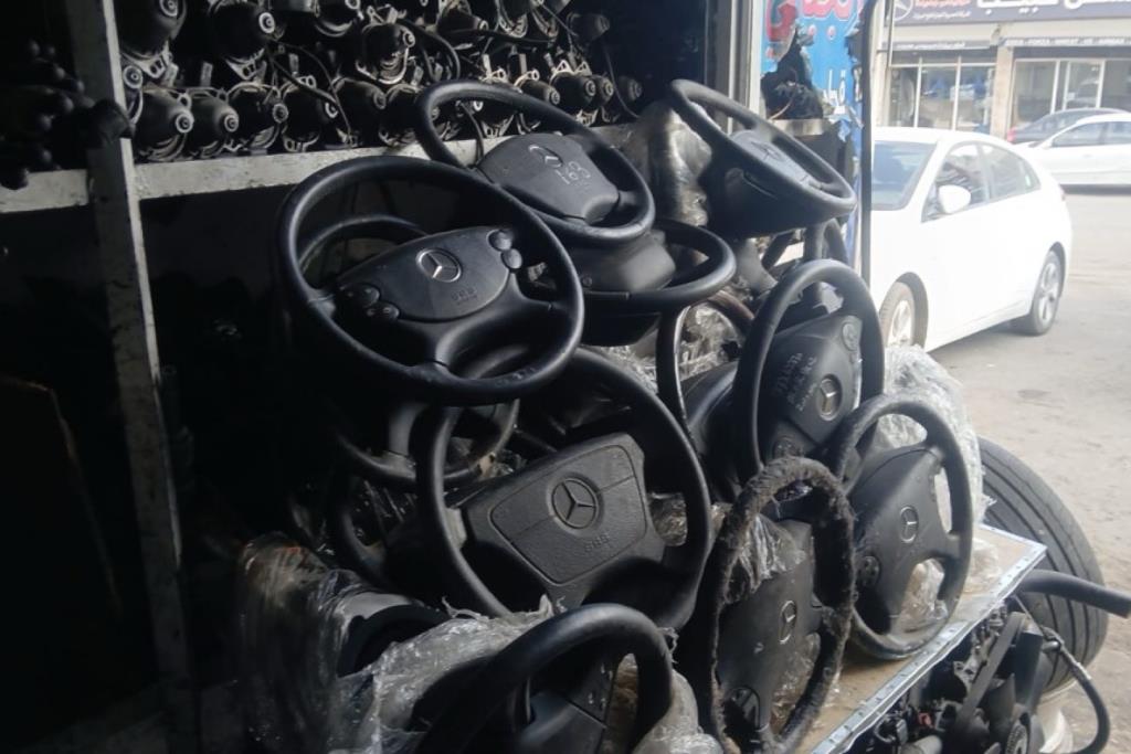 ستيرنج مرسيدس غواصة و قرش و نص 2005 2006 2007 2008 2009 2010