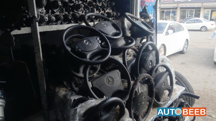 Cabin  Steering Wheel Mercedes Benz C200