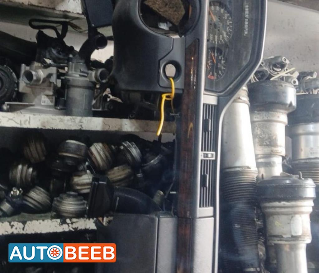 Cabin  Dashboard Mercedes Benz E200