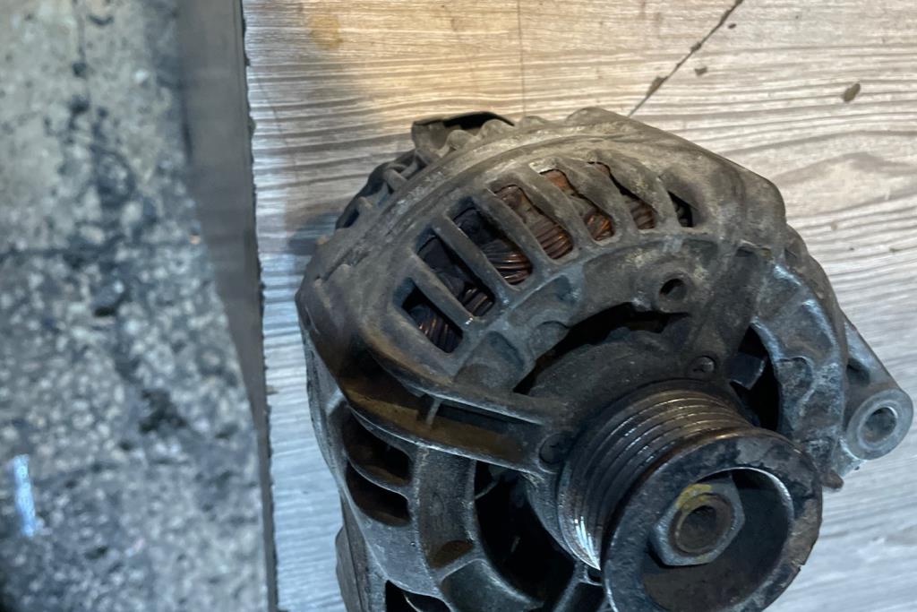  Mechanics  Mercedes Benz E200