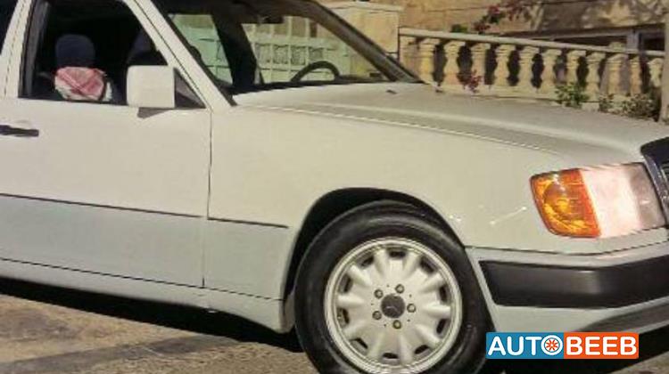 Mercedes Benz E200 1987