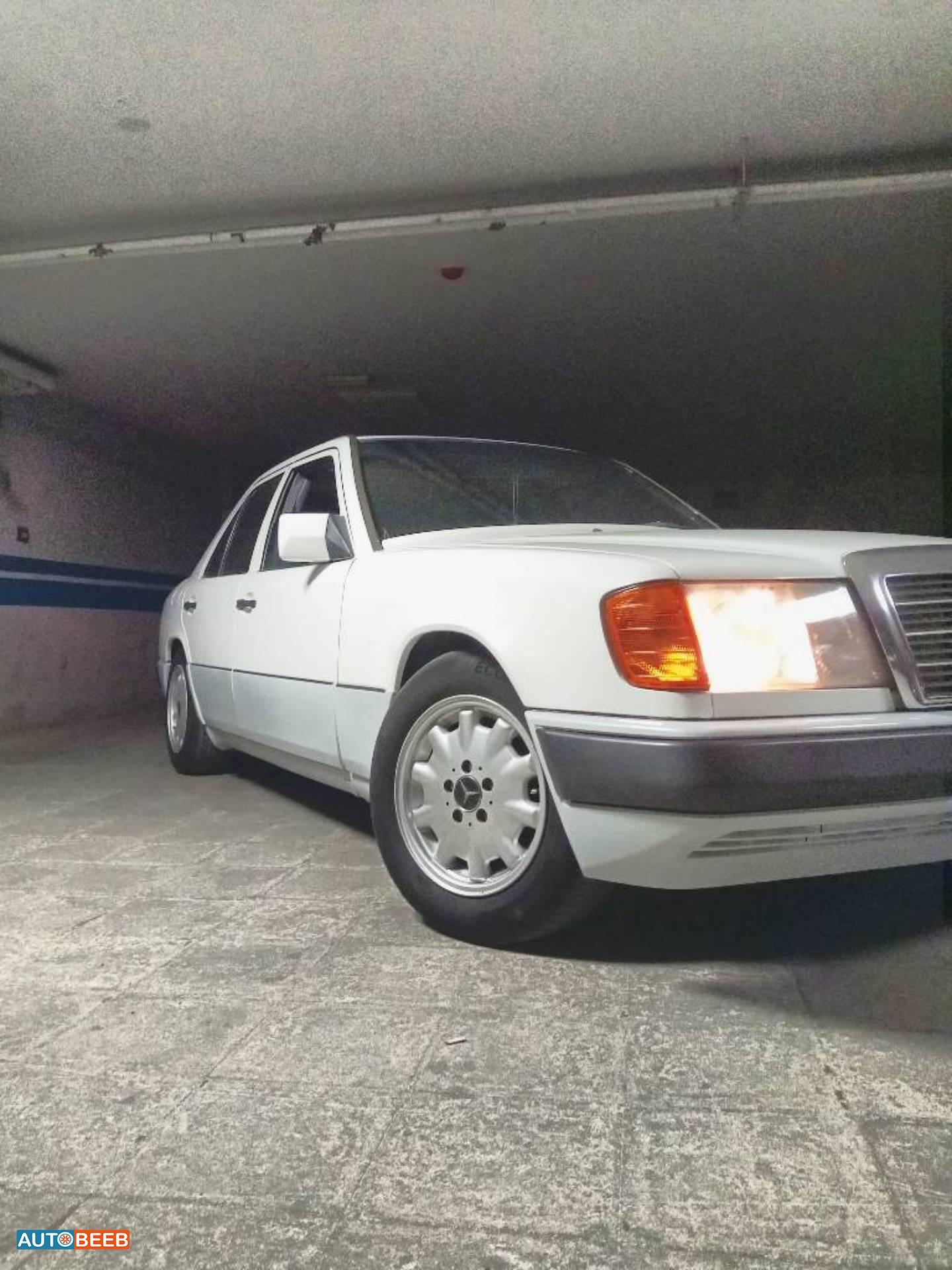Mercedes Benz E200 1987