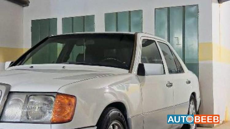 Mercedes Benz E200 1987