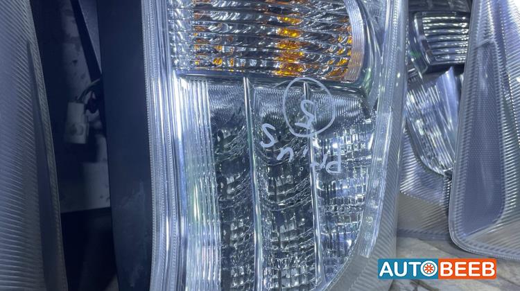 ضوء خلفي يمين شمال تويوتا بريوس 2010 2011