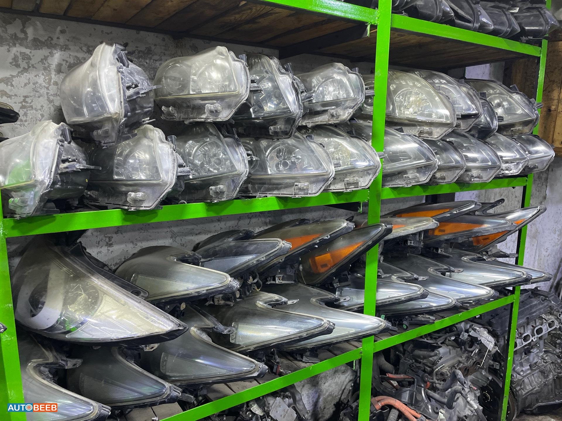 Lights Front light Toyota Prius