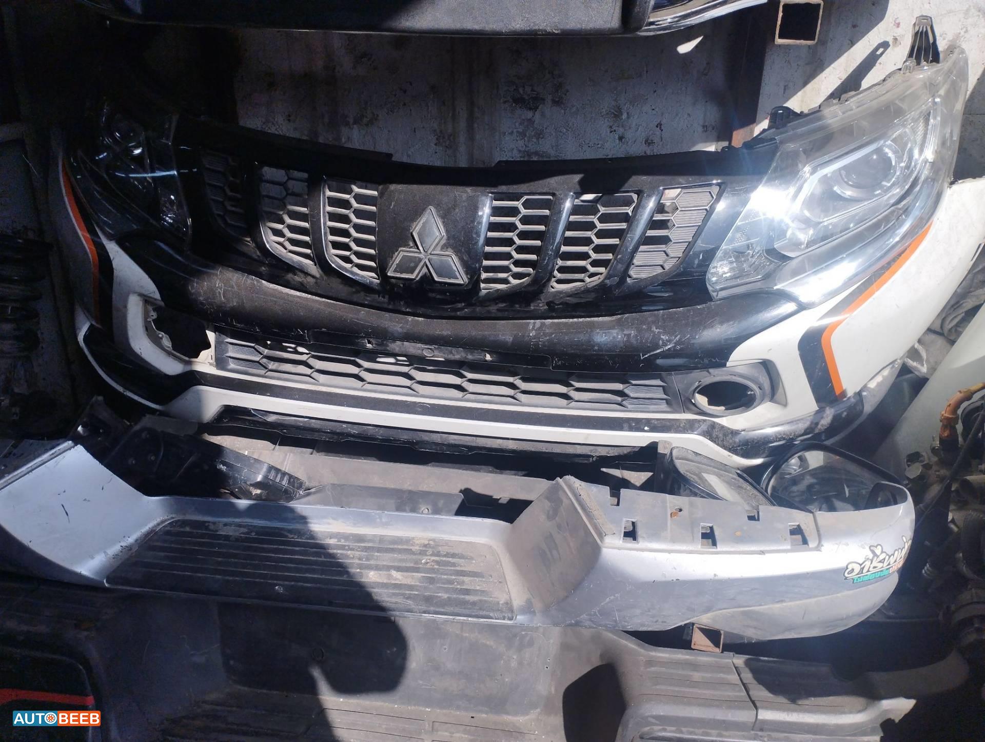 Body  Bumper Mitsubishi L200