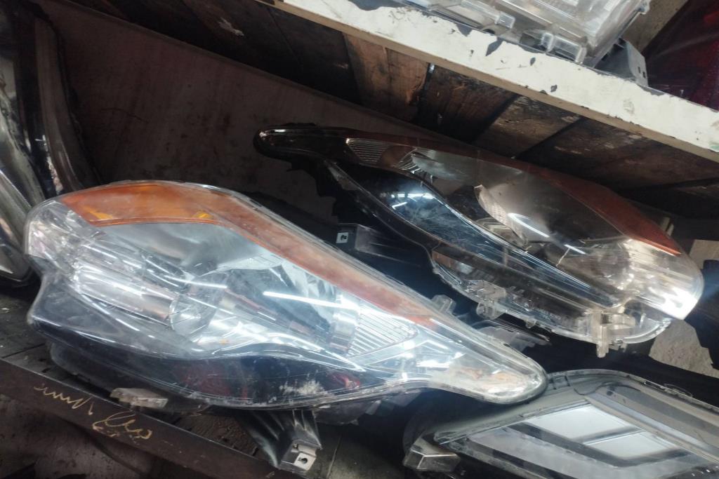 Lights Front light Mitsubishi L200