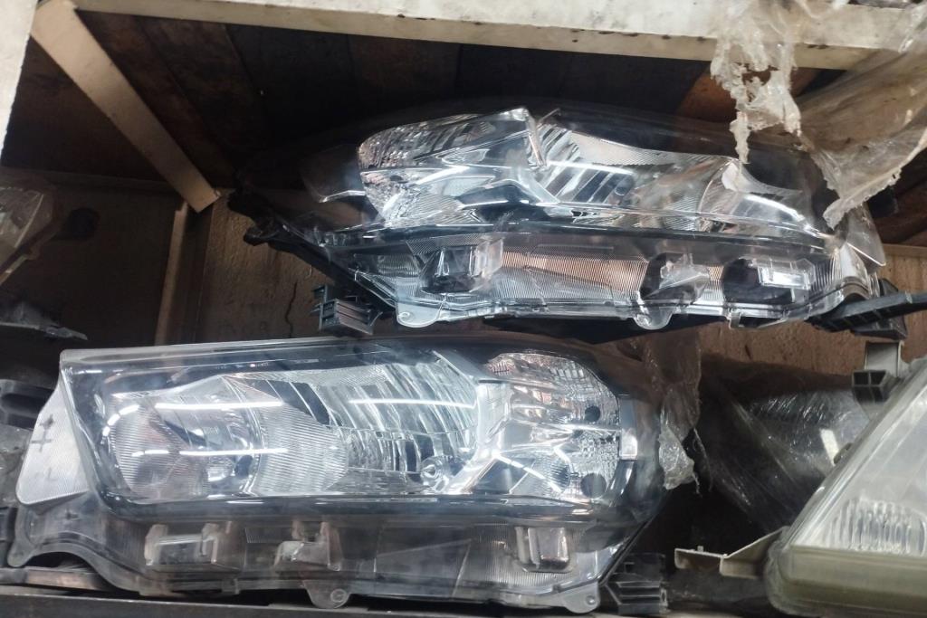 Lights Front light Toyota Hilux