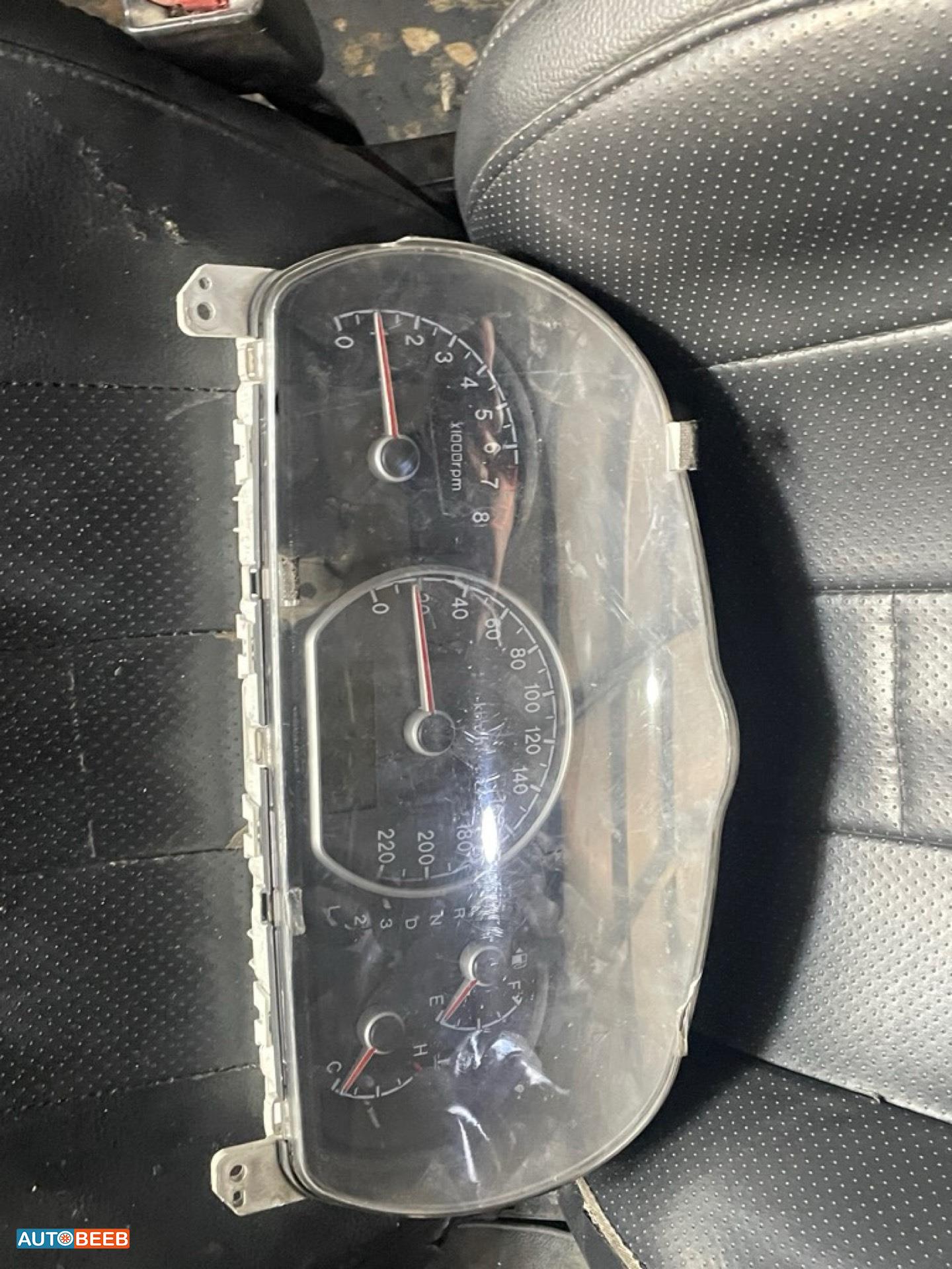 Cabin  Dashboard Hyundai Elantra