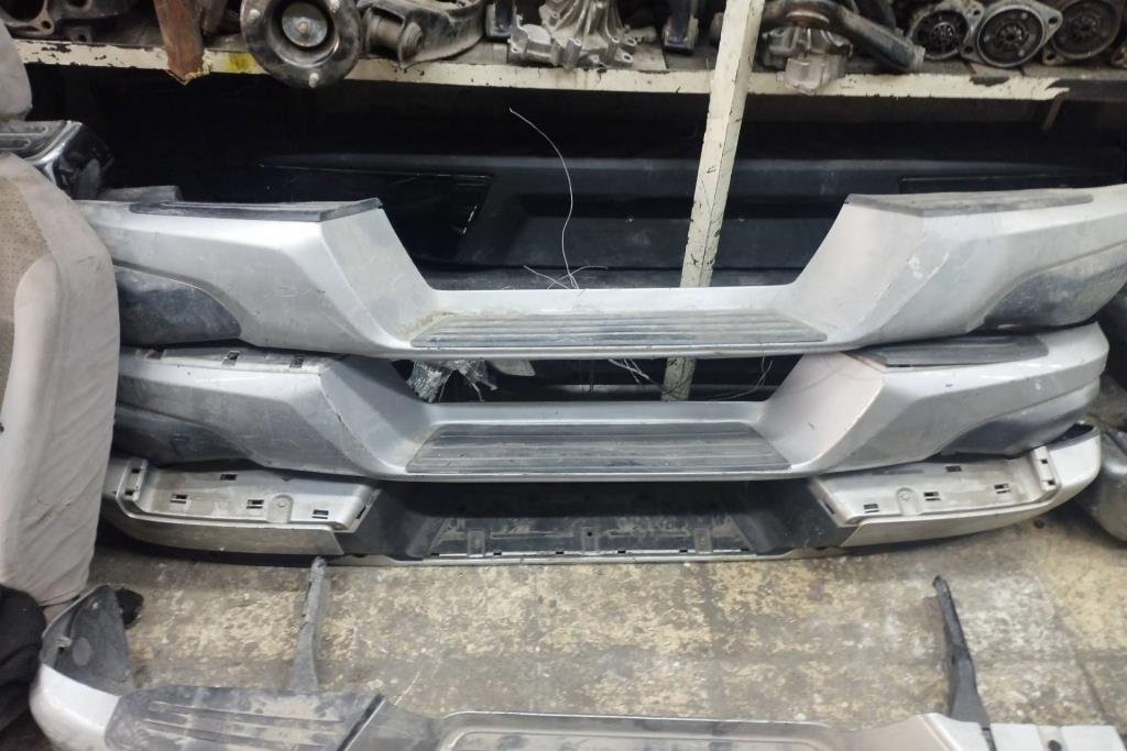 Body  Bumper Mitsubishi L200
