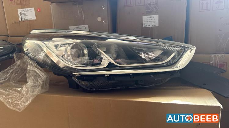 Lights Front light Hyundai Sonata