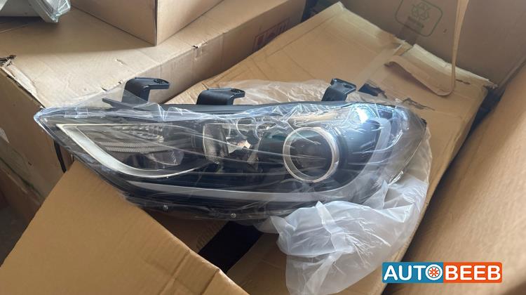 Lights Front light Hyundai Elantra