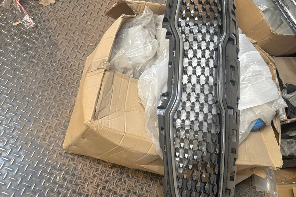 Body  Grilles KIA Sportage