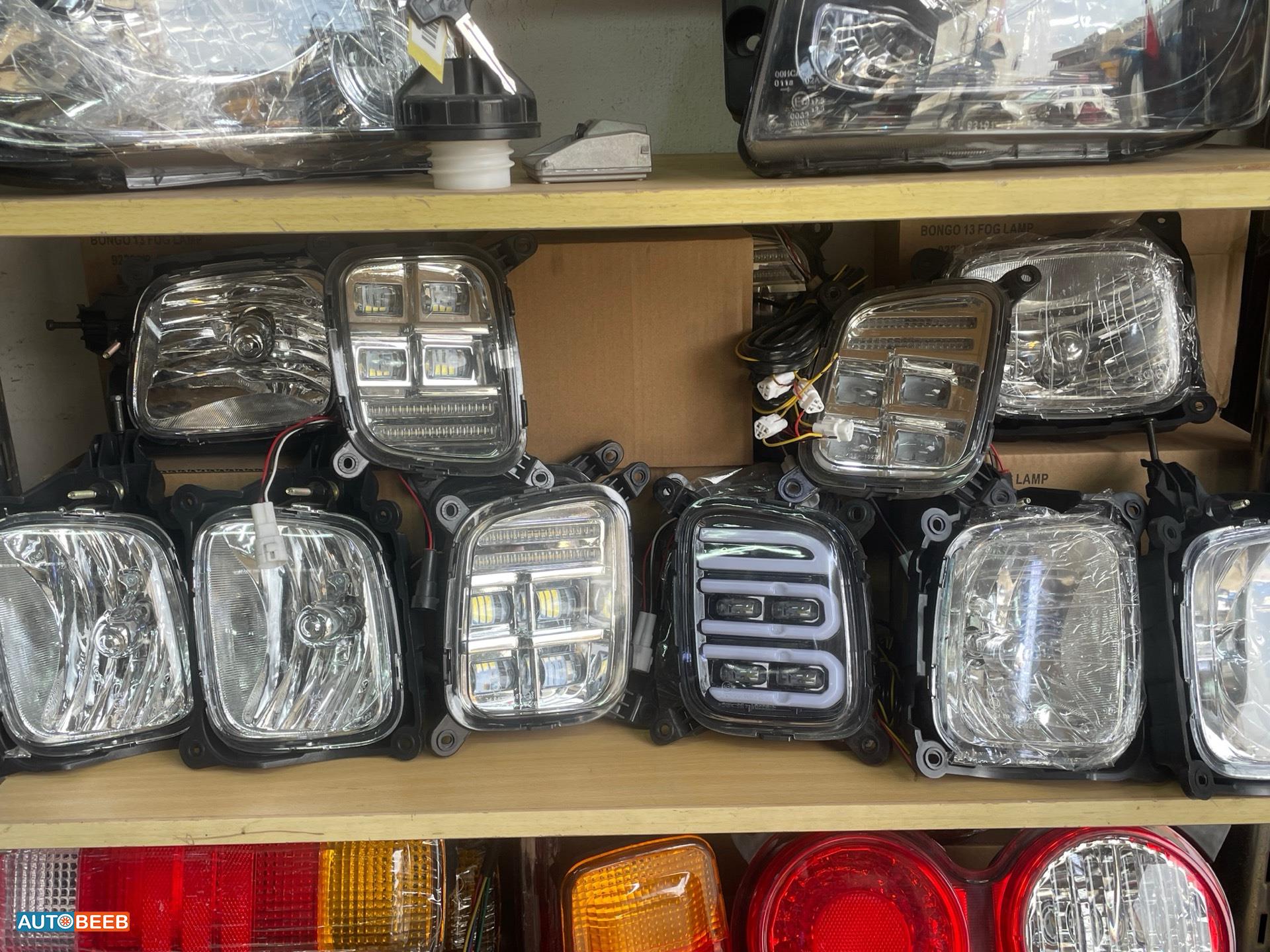 كشاف كيا بنغو 2012 2013 2014 2015 2016 2017 2018 2019 2020 2021 2022 