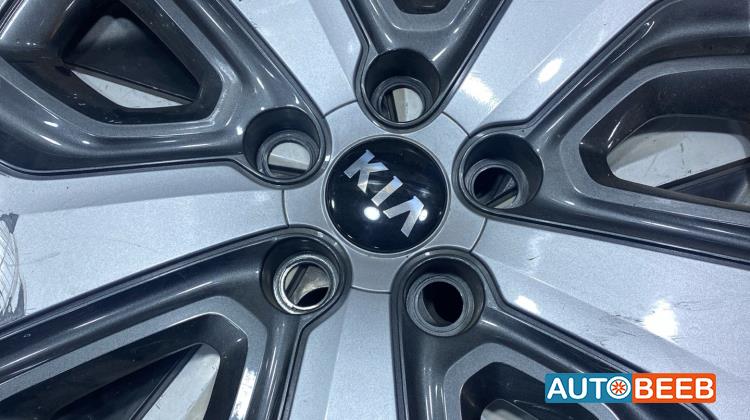 طاسة عجل كيا نيرو 2019