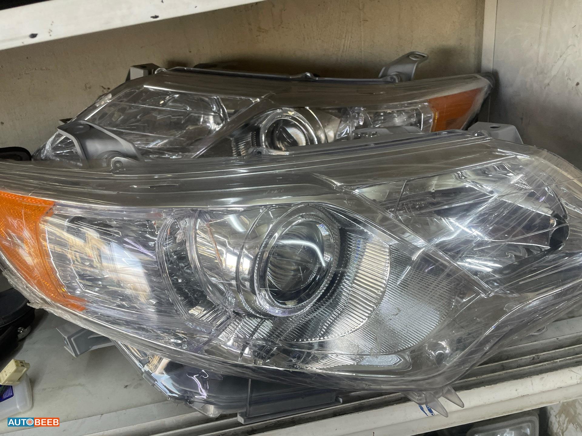 Lights Front light Toyota Camry