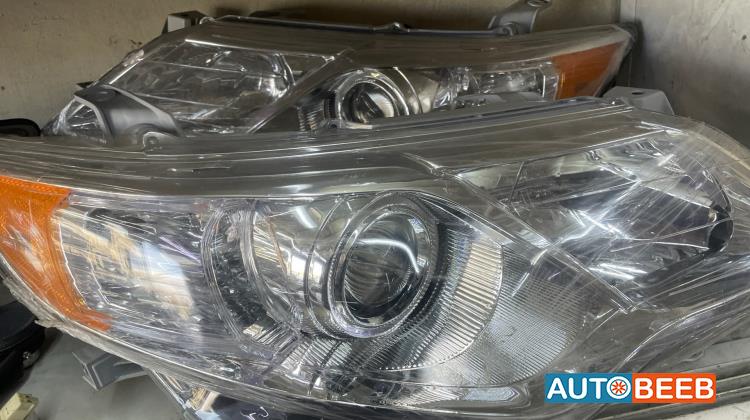 Lights Front light Toyota Camry